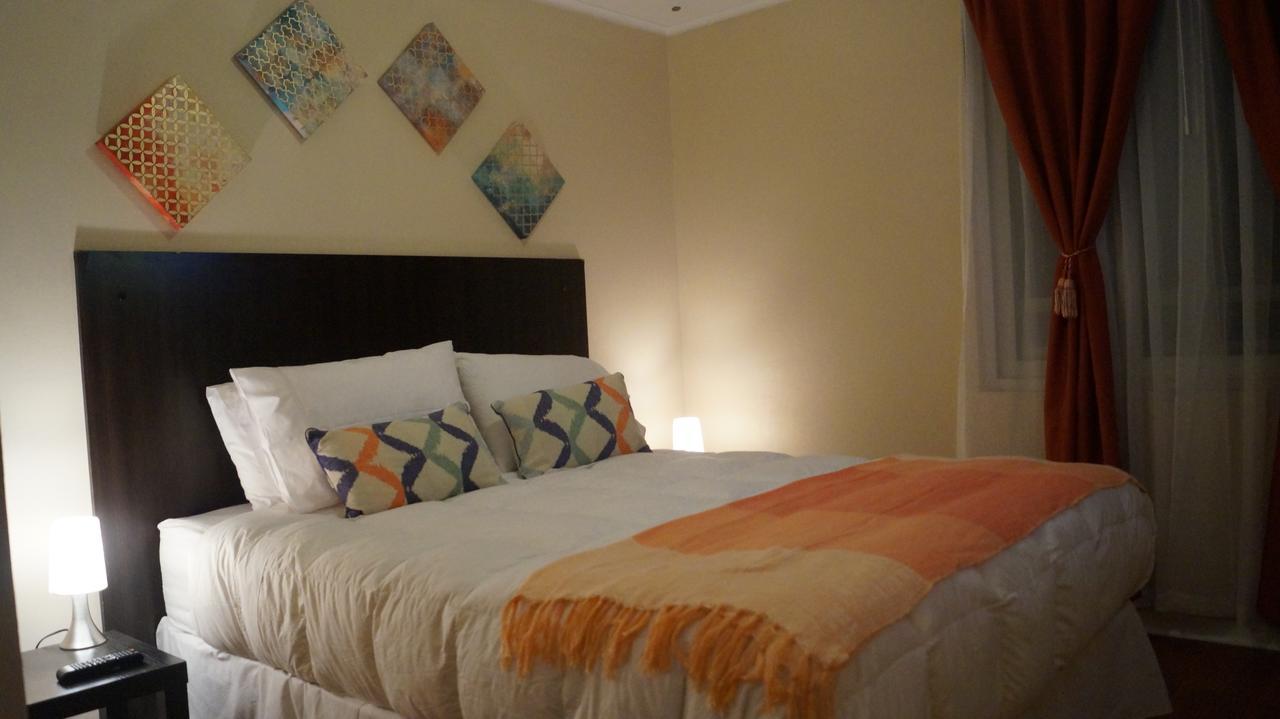 Apartamentos Santiago Centro R&M Екстериор снимка