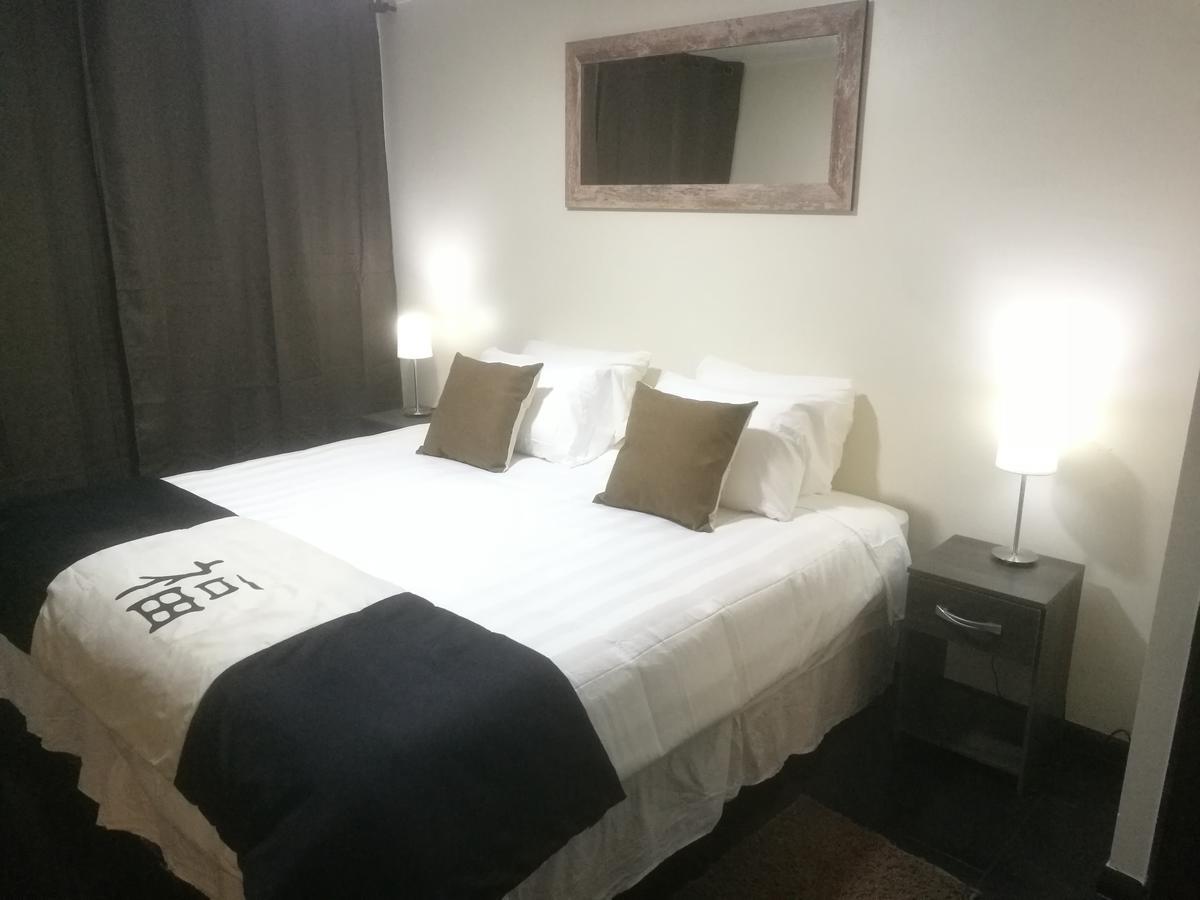 Apartamentos Santiago Centro R&M Екстериор снимка
